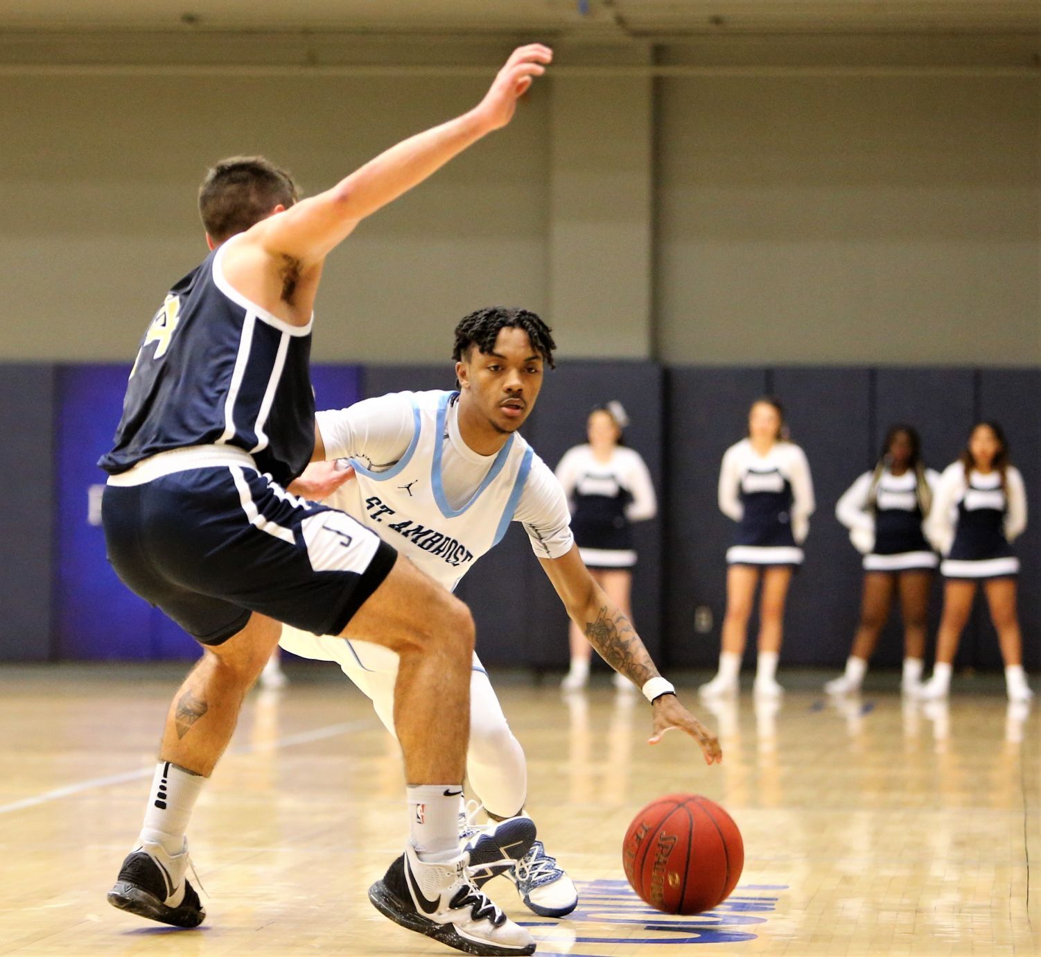 111021-qc-spt-sau judson mens bball9.jpg